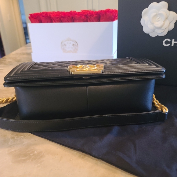 Chanel boy Meduim - Picture 5 of 9